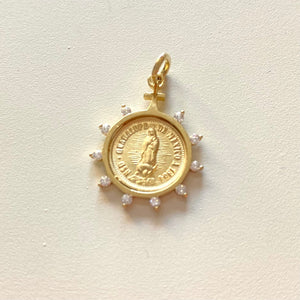 Medalla Corona Brillos 14K