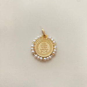 Medalla Oro Amarillo con Perlas 14K