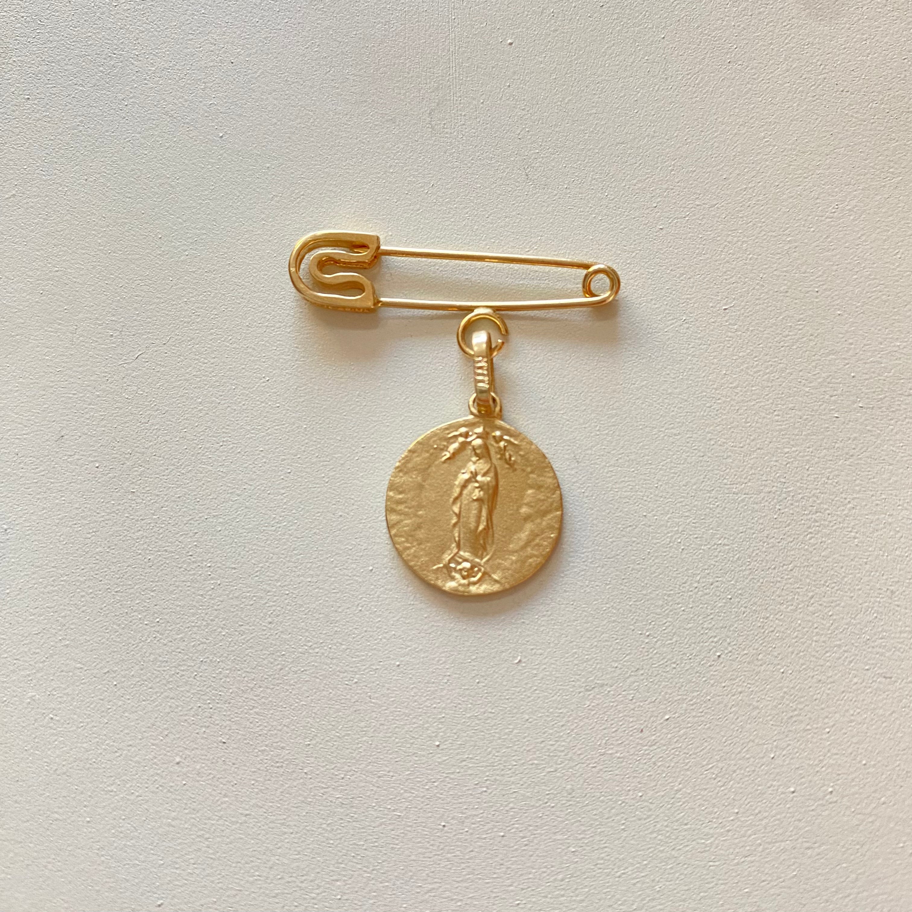 Medalla Virgen Mate 14K