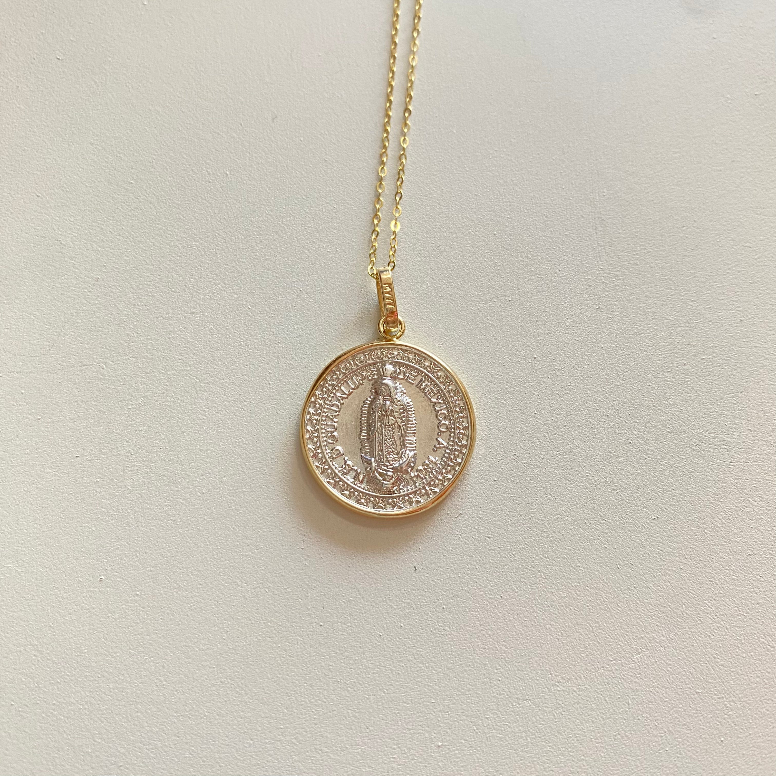 Medalla Plata con Bisel Oro 14K